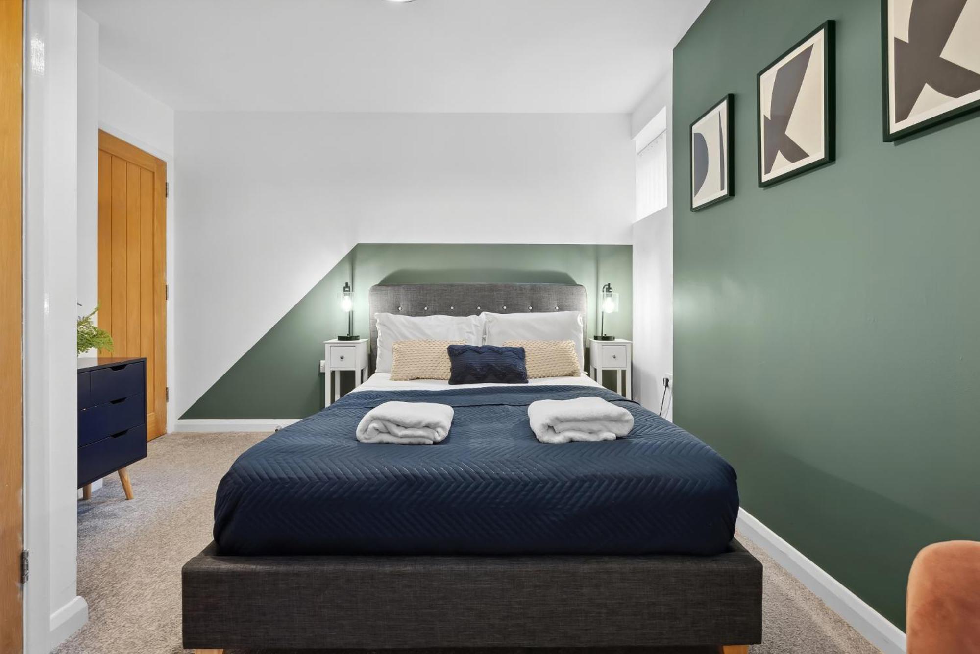 Corinium Lodge - Town Centre Apartment Cirencester Zewnętrze zdjęcie